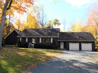 59 Acadia St, Dexter, ME 04930