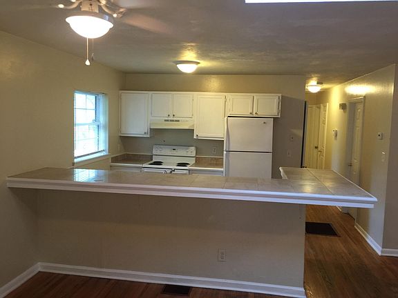 Kitchen and Bar