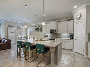 5828 Canyon Oaks Ln, Fort Worth, TX 76137