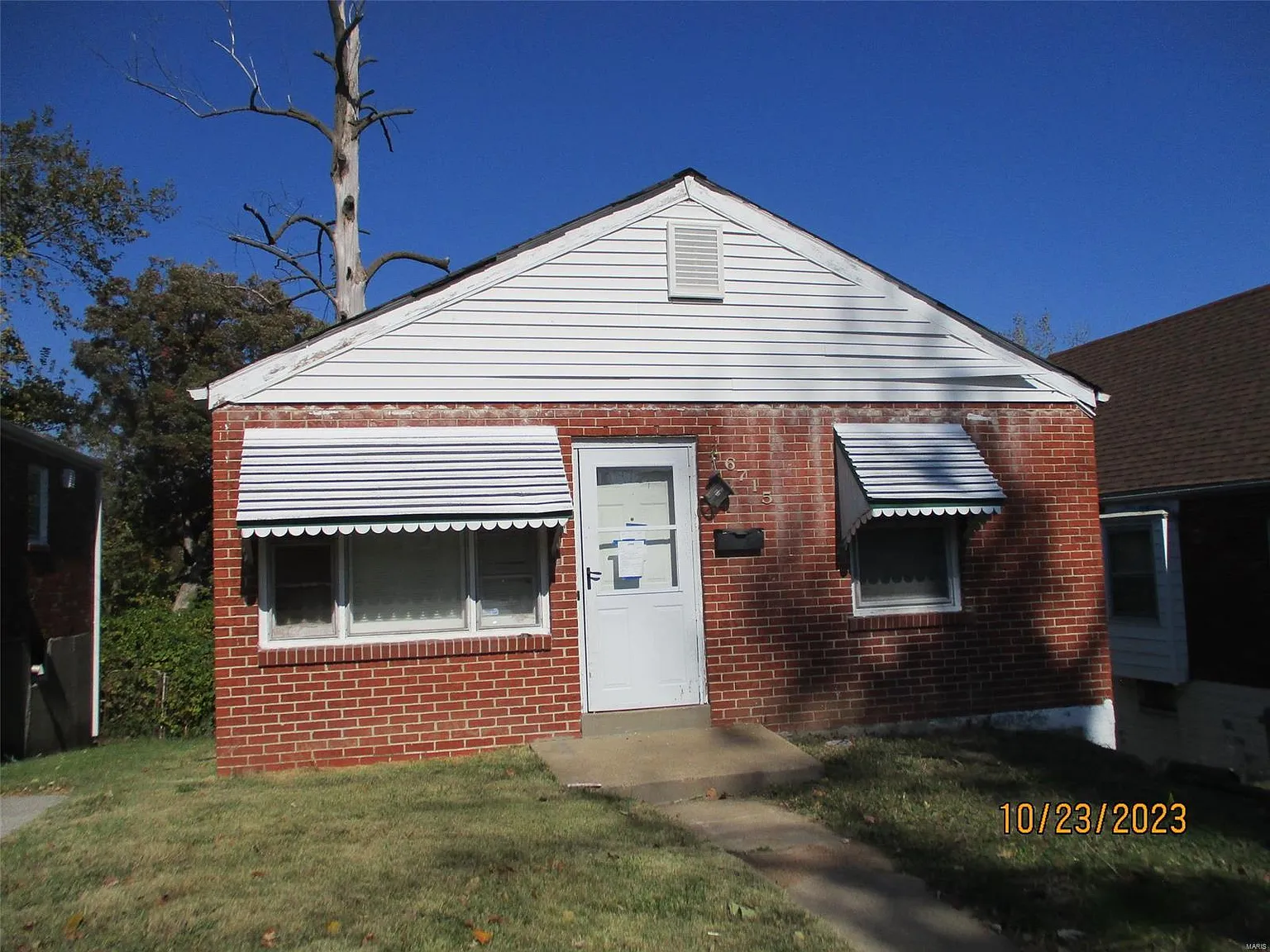 6715 Kenwood Dr photo 1