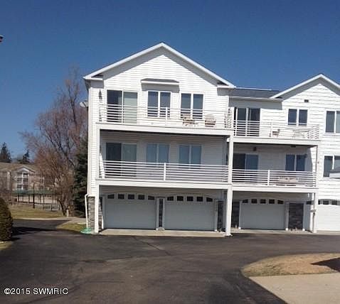 2nd image of 8662 Ellenwood Estates Dr #12