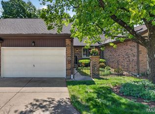 1262 Coral Bells Ct, Saint Louis, MO 63146