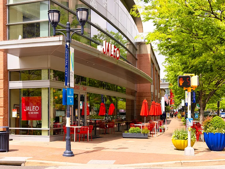 Concord Crystal City — Photo 54