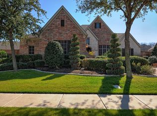 1902 Las Luna Ln, Arlington, TX 76012