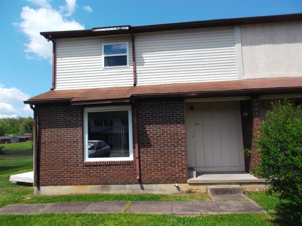 1413 Kingswood Way, Radcliff, KY 40160