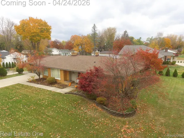 40936 Micol Dr, Plymouth, MI 48170