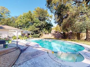 27225 Pyeatt Ln, Conroe, TX 77385