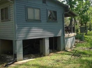 1411 Bowers Rd, Kearneysville, WV 25430