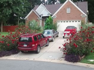 10004 Prosperity Point Ln, Charlotte, NC 28269
