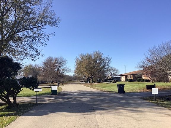 5th image of 5349 Lawrence Dr