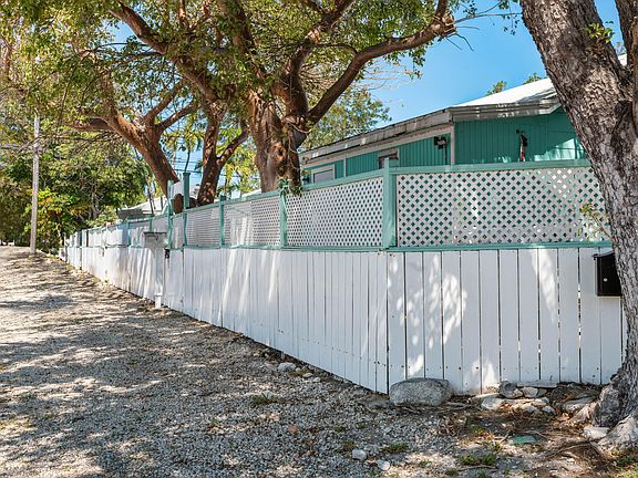 2nd image of 1312 4th St #0
