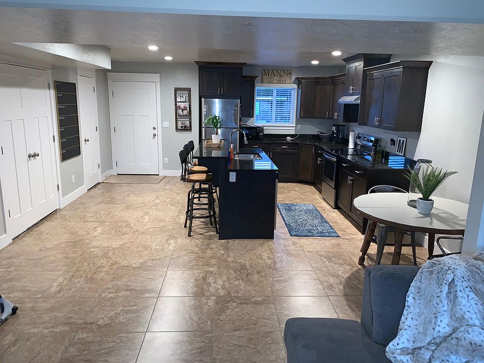 1st image of 453 W 1400 N APT 104
