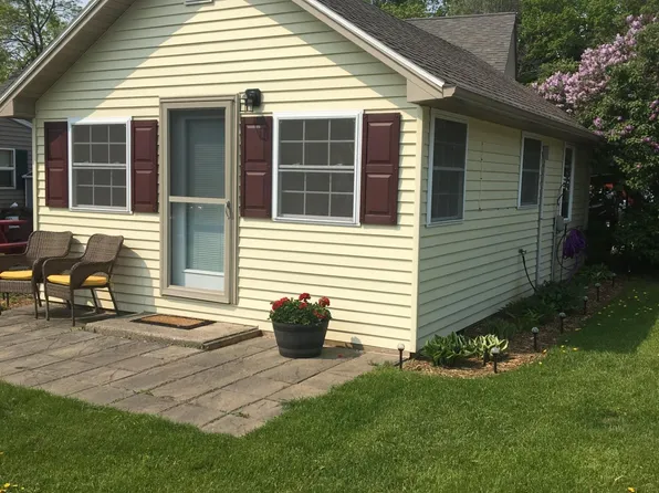 39302 County Road 1, Richville, MN 56576