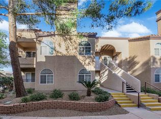 9325 W Desert Inn Rd APT 124, Las Vegas, NV 89117