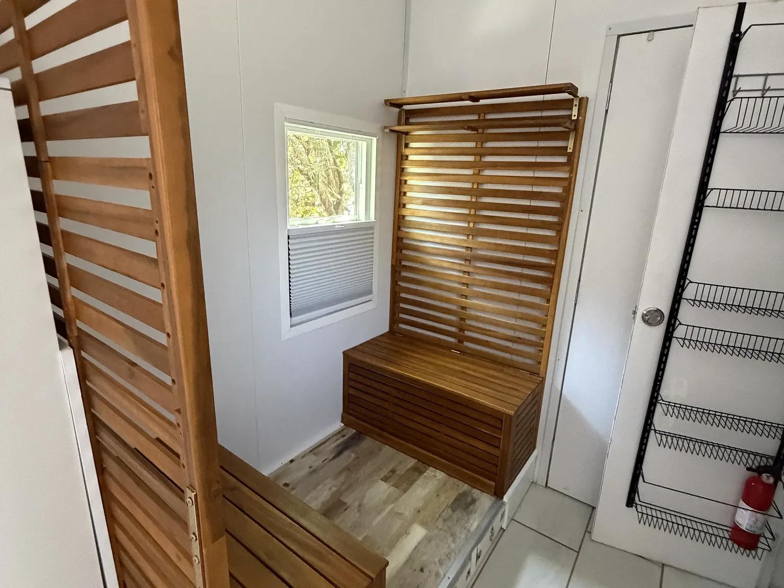 22107 Elkwood Street, Canoga Park, CA 91304 — Photo 4