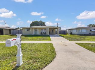2609 Lakehaven Rd, West Palm Beach, FL 33415