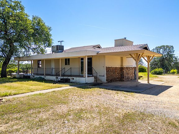 5th image of 2362 Old Alturas Rd