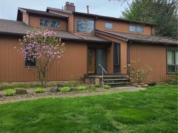 4621 Lindenwood Ave NE, Canton, OH 44714