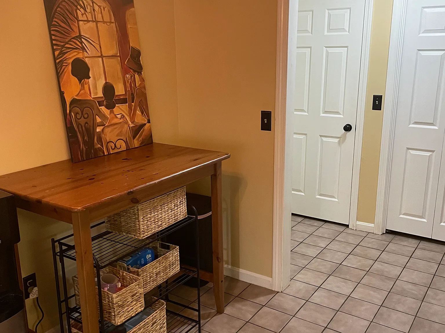 2 bed, 970 sqft, $2,400 — Photo 2