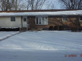 5523 Powell Rd, Dayton, OH 45424