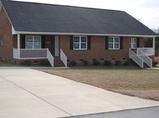 109 Glass Top Ln, Zebulon, NC 27597