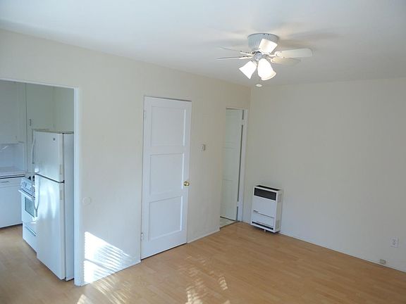 5th image of 3839 Adams Ave