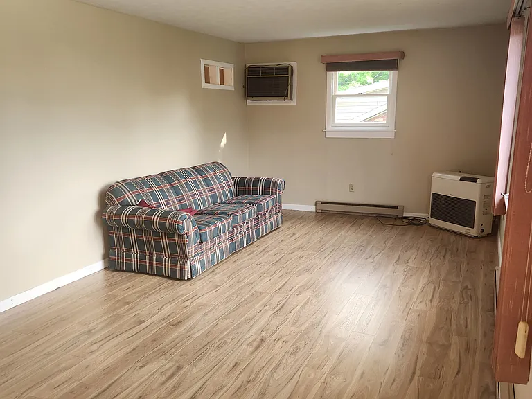 399 S Main St #2 — Photo 5