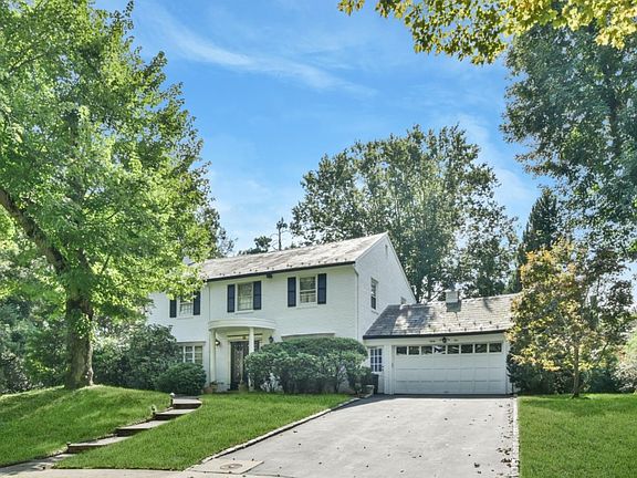 3rd image of 81 Wensley Dr