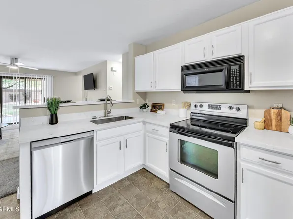 16210 W CARIBBEAN Lane, Surprise, AZ 85379