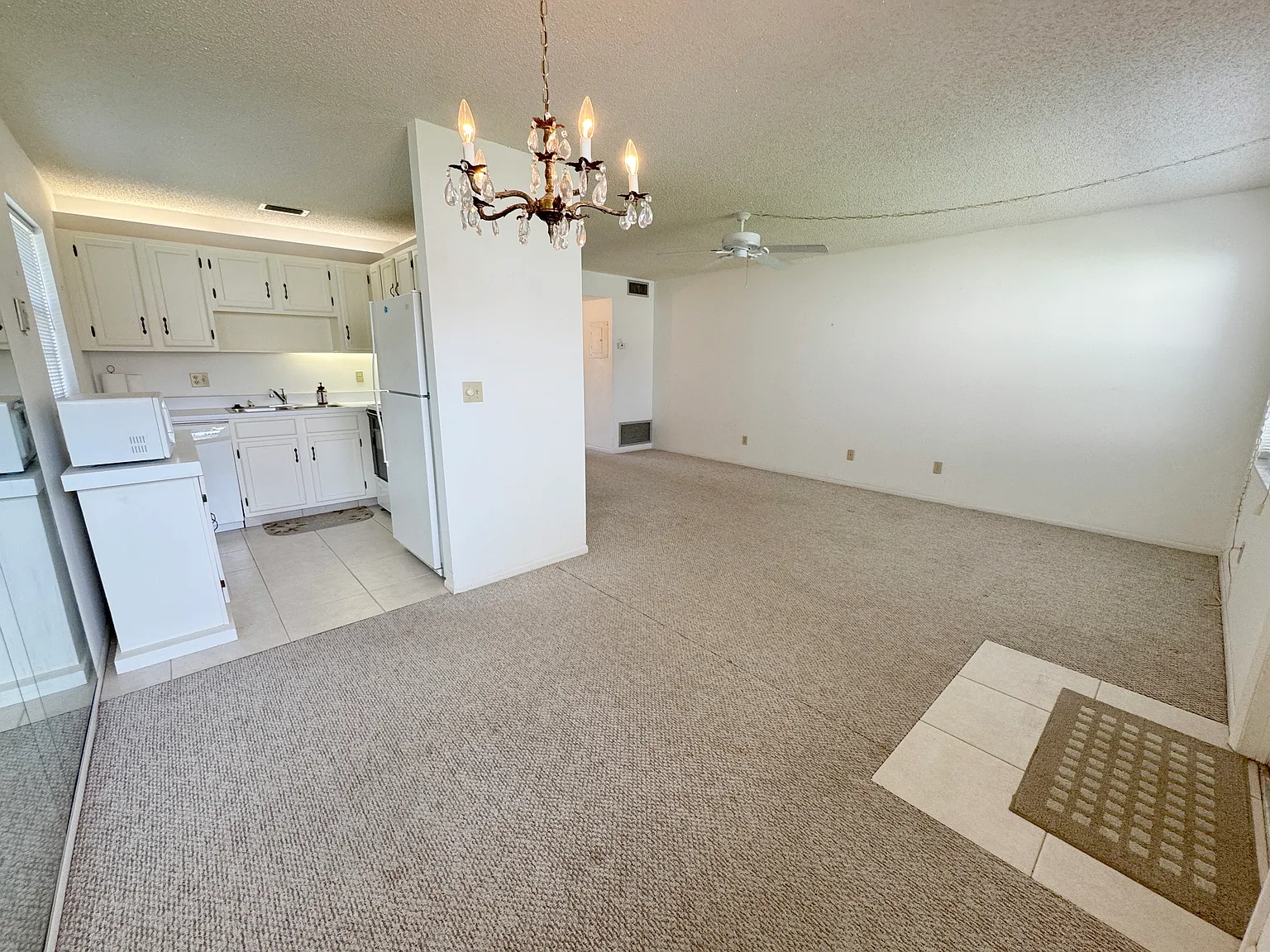1 bed, 1.5 bath, 750 sqft, $1,200 — Photo 4