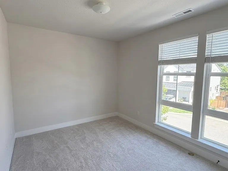 15676 NW Raywood Ln — Photo 13