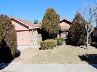 11665 Clear Lake Way, El Paso, TX 79936