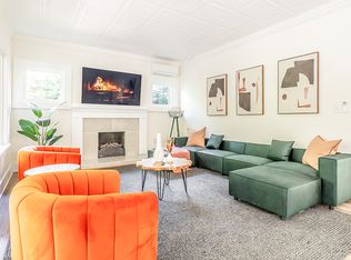 1154 19th Ave E, Seattle, WA 98112