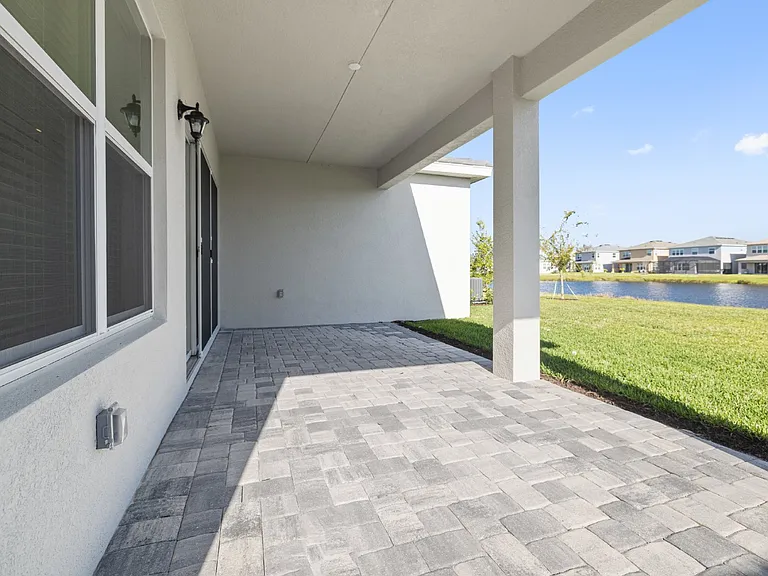 32754 Tree Of Life Ave — Photo 25