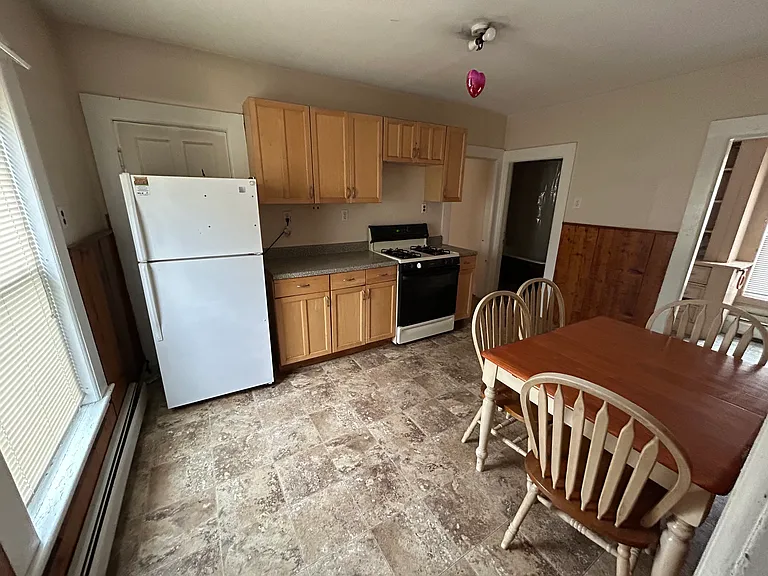 5 Clark St #2 — Photo 3