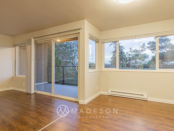 3rd image of 6736 24th Ave NW APT 205