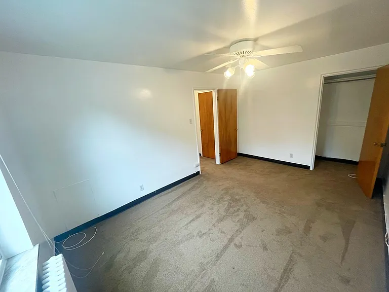 399 Division Ave #2 — Photo 4