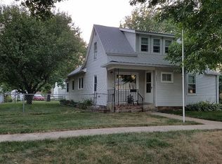 203 Elm St, Correctionville, IA 51016