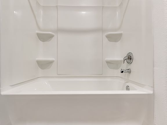 2nd image of 419 Bass Dr