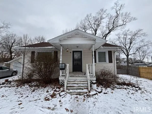 609 Delamatyr St, Knox, IN 46534