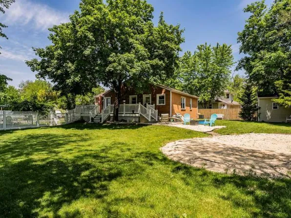 1724 Lockhart St, Toms River, NJ 08757
