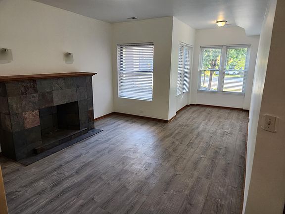 3rd image of 3538 S King Dr #1N