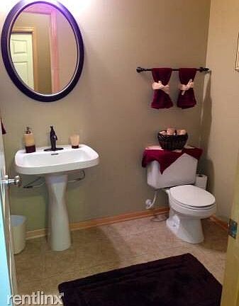 4th image of 13800 53rd Ave N APT 15