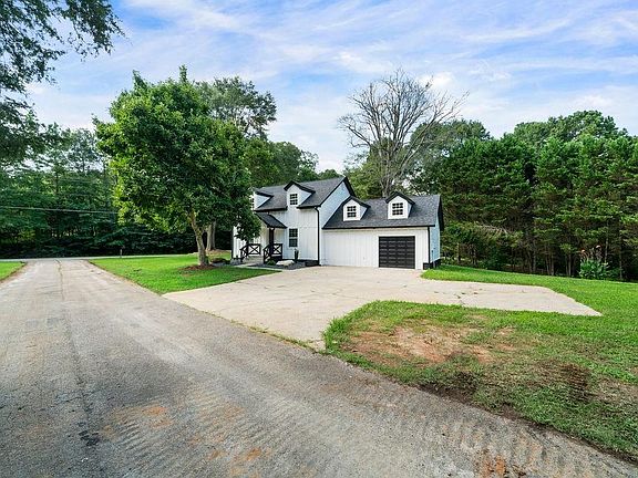 3rd image of 6488 Nebo Rd