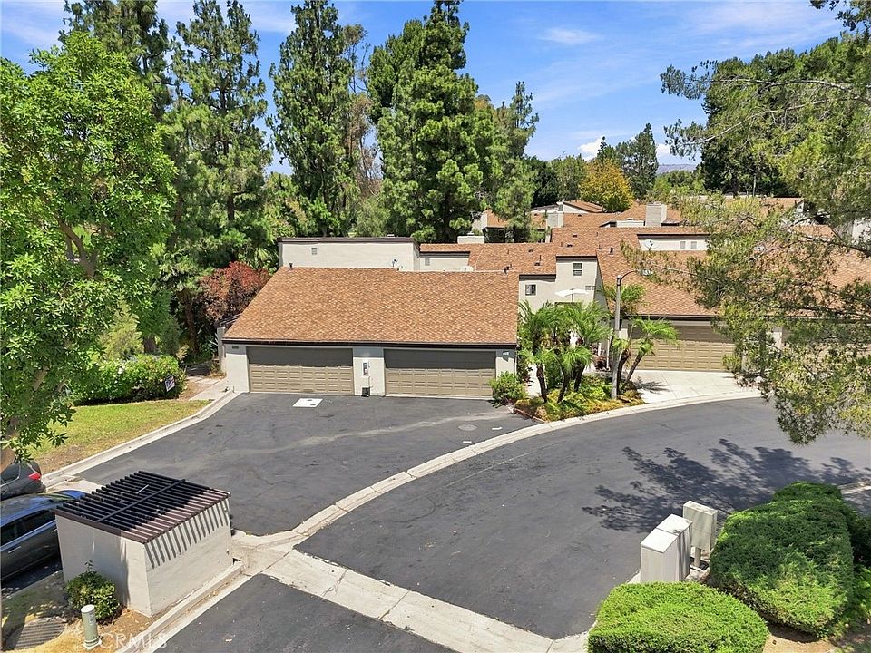 1st image of 2765 Craig Cir