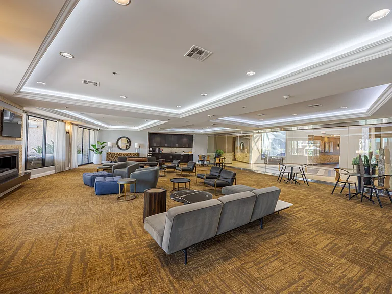 Resident Cafe Lounge at The Rays at Vegas Towers in Las Vegas, NV 89119