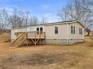 41 Pine Hill Ln, Stuarts Draft, VA 24477