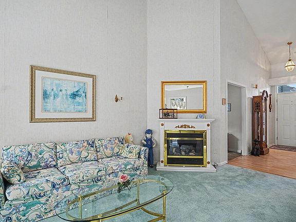 4th image of 1217 Loblolly Ln.