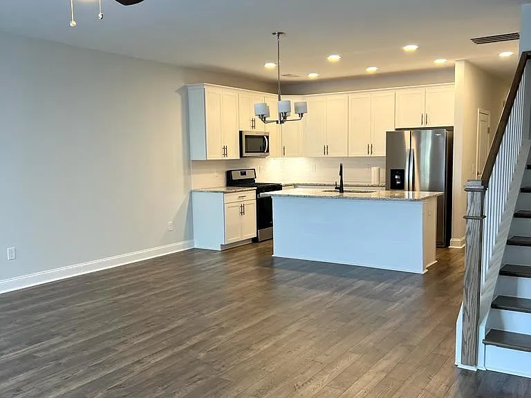 116 Turfway Dr — Photo 4