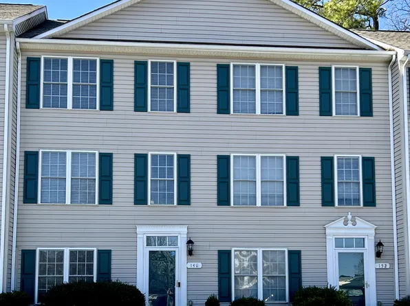 148 Gretchen Ct, Vinton, VA 24179